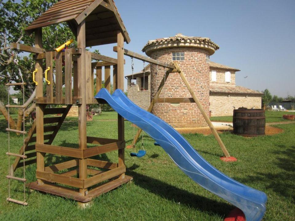 Casale Papa Country Village Лорето Екстер'єр фото